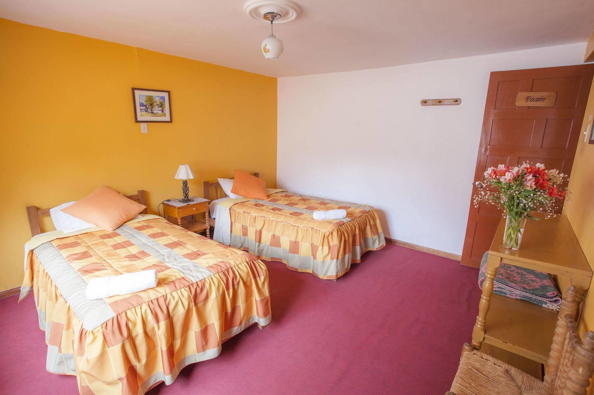 Alojamiento Soledad Huaraz  Zewnętrze zdjęcie