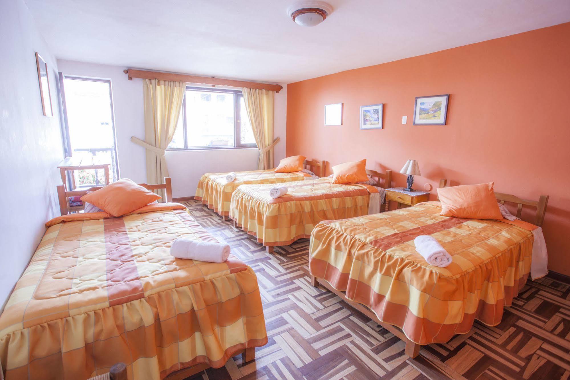 Alojamiento Soledad Huaraz  Zewnętrze zdjęcie