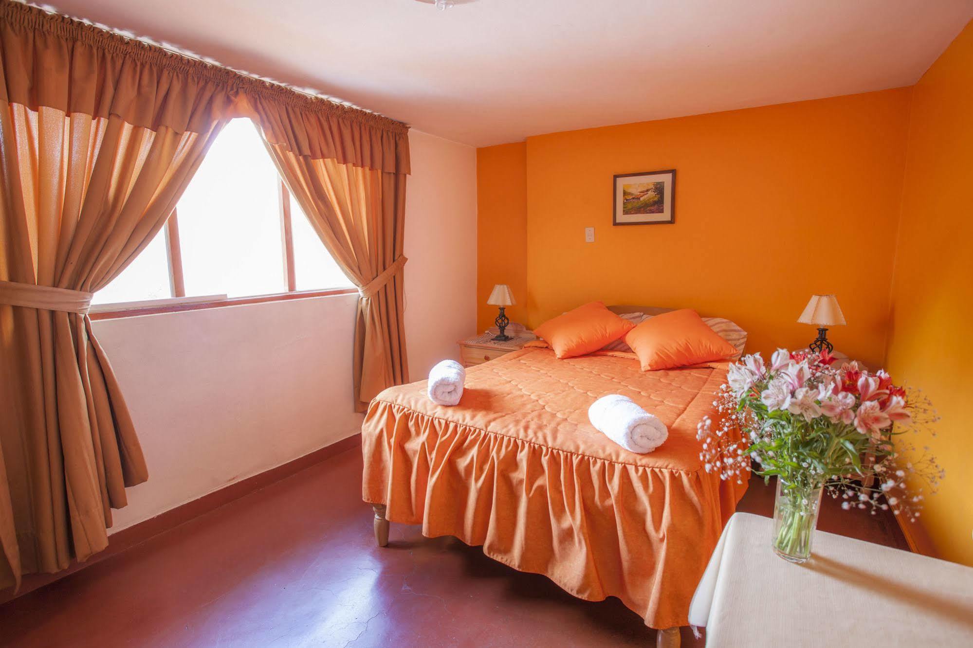 Alojamiento Soledad Huaraz  Zewnętrze zdjęcie