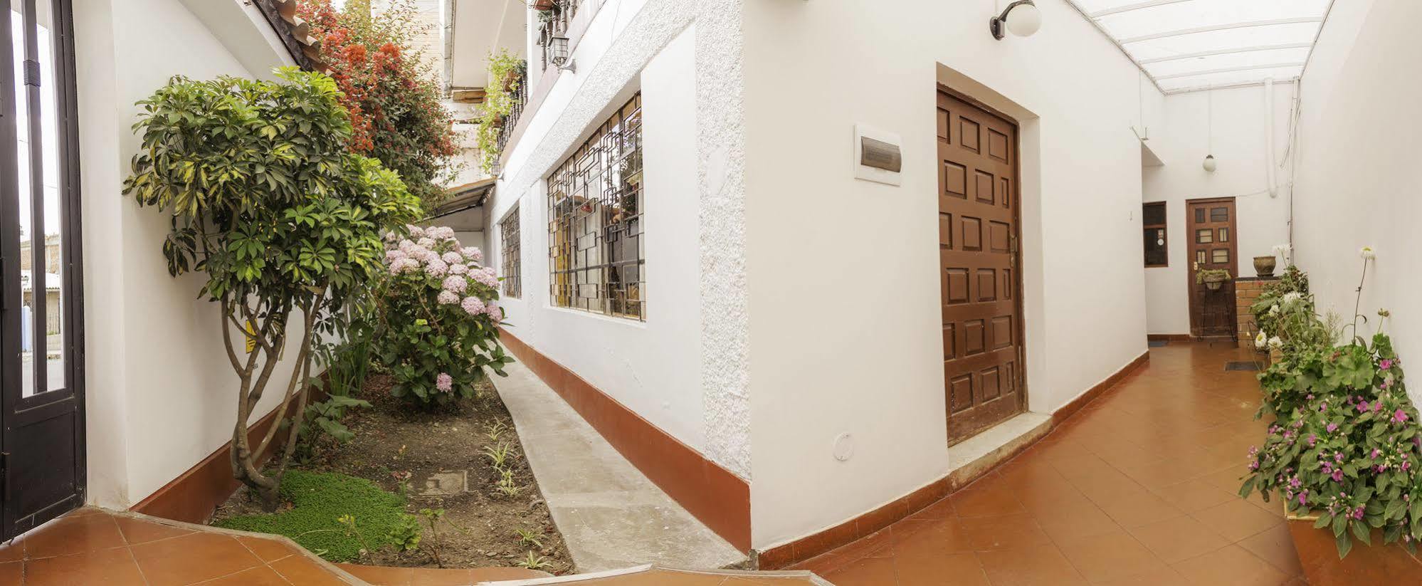 Alojamiento Soledad Huaraz  Zewnętrze zdjęcie